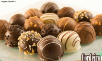 Mais uma oferta especial para seu evento! 150 itens de chocolate: 50 bombons crocantes + 50 minitrufas + 50 chocolates finos decorados, de R$ 80,00 por R$ 56,00.